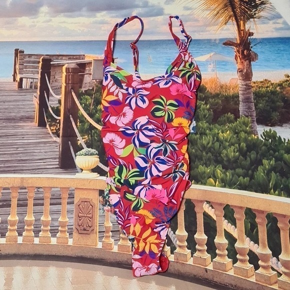 Caribbean Joe Coral Swimsuit Size 14 NWT - Picture 1 of 4